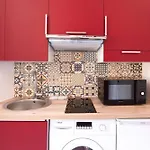 Lympia -cosy Studio, 200 M Plages De - Le Port Appartement